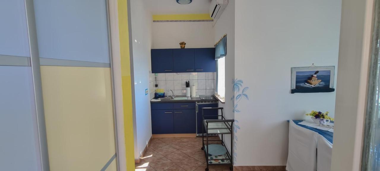 Apartments Villa Krasa Ловран Екстер'єр фото
